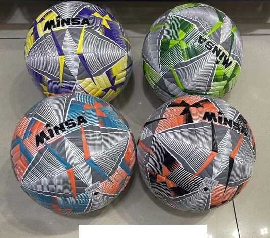 М`яч футбольний C 62234 (60) 4 види, вага 320-340 грамів, матеріал TPU, гумовий балон, розмір №5, ВИДАЄТЬСЯ МІКС