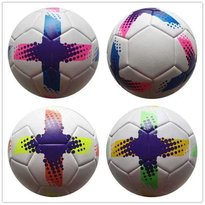 Мяч футбольный C 64697 (60) 4 вида, вес 310-330 граммов, материал TPU, резиновый баллон, размер №5, ВЫДАЕТСЯ МИКС