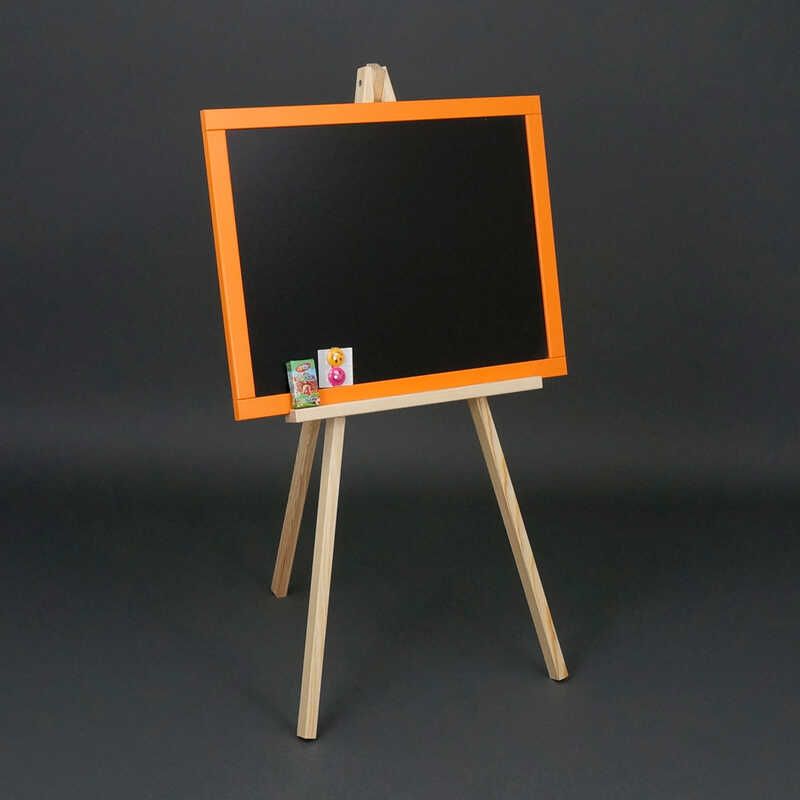 Мольберт М 001 двухсторонний магнитный + мелкий (1) размер доски 600*460мм. цвет оранжевый