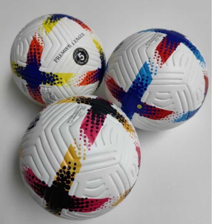 М`яч футбольний C 64614 (30) 3 види, вага 420 грам, матеріал PU, балон гумовий, клеєний, (поставляється накачаним на 90)