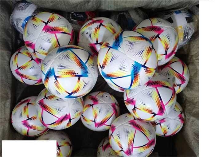 Мяч футбольный C 62418 (30) 2 вида, вес 420 граммов, материал PU, баллон резиновый, клееный, (поставляется накаченным на 90)