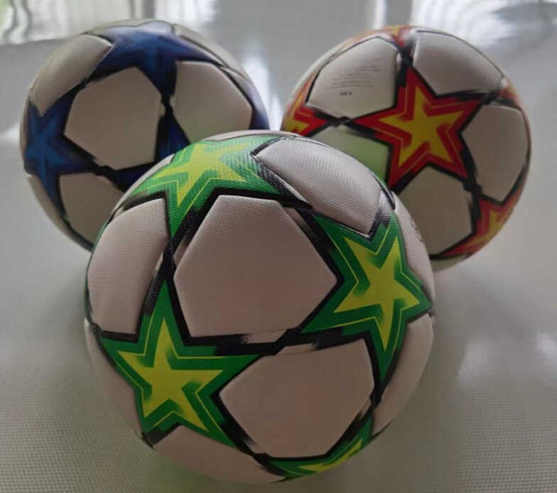 М`яч футбольний C 64691 (30) 3 види, вага 420 грамів, матеріал PU, балон гумовий, клеєний, (поставляється накачаним на 90), ВИДАЄТЬСЯ МІКС