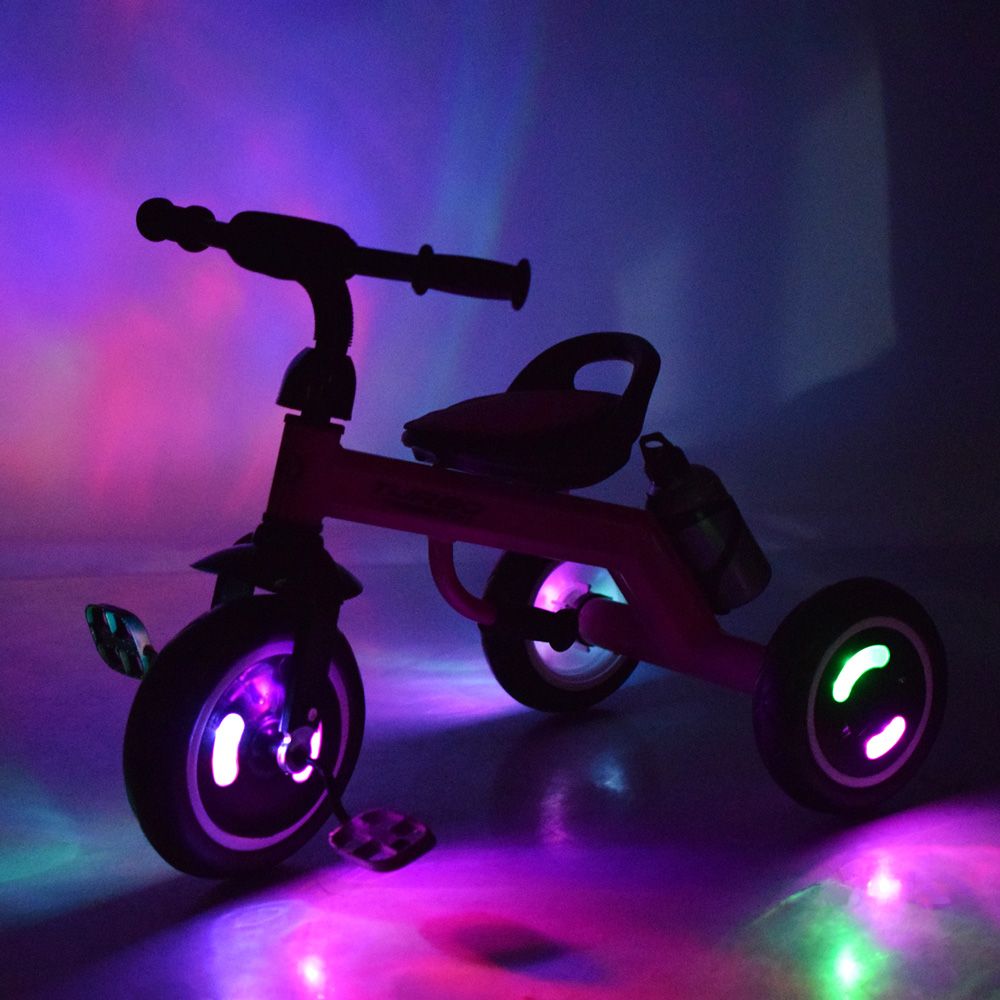 Трехколесный велосипед с светящимися колесами "Мечтатель" (М 3648-6) рама сталь, колеса EVA